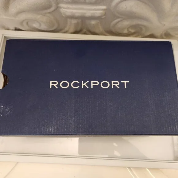 Rockport Total Motion 75mm Pointy Toe Pumps. Red. NIB. Size 8.5. Leather - Picture 12 of 12